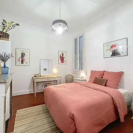 Nouveau - 100m2 Avec Terrasse A 1 Min De La Place De La Comedie Apartmán *