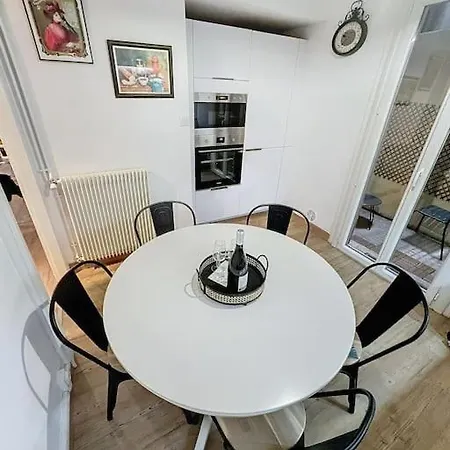 Nouveau - 100m2 Avec Terrasse A 1 Min De La Place De La Comedie Montpellier