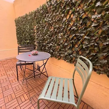 Nouveau - 100m2 Avec Terrasse A 1 Min De La Place De La Comedie *