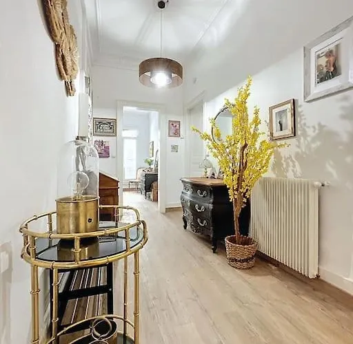 Apartmán Nouveau - 100m2 Avec Terrasse A 1 Min De La Place De La Comedie *