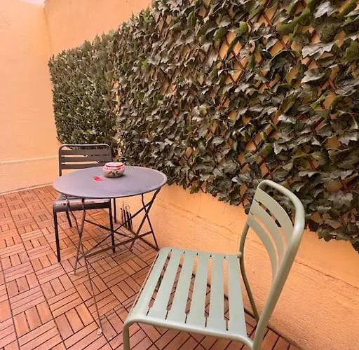 Nouveau - 100m2 Avec Terrasse A 1 Min De La Place De La Comedie *